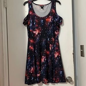 Hot Topic Galaxy Print Dress - XL